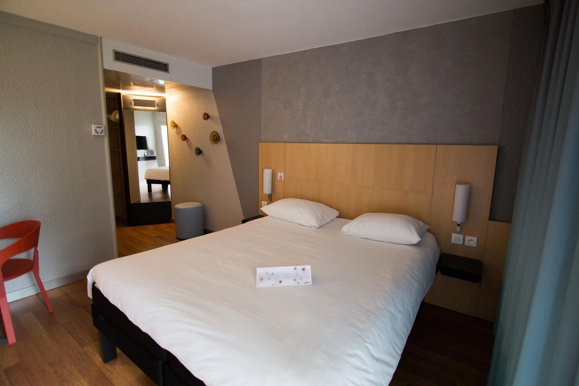Ibis Rennes Beaulieu Hotel Cesson-Sevigne Ngoại thất bức ảnh