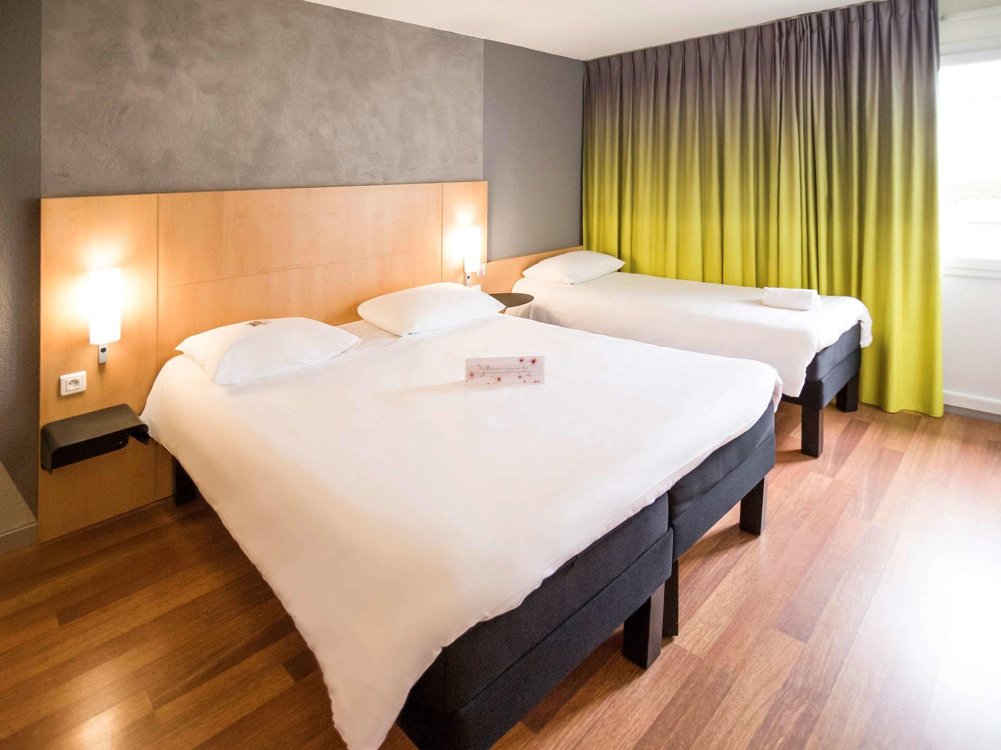 Ibis Rennes Beaulieu Hotel Cesson-Sevigne Ngoại thất bức ảnh